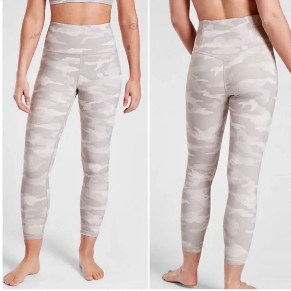 Athleta Camo Elation 7/8 Tight size LT
